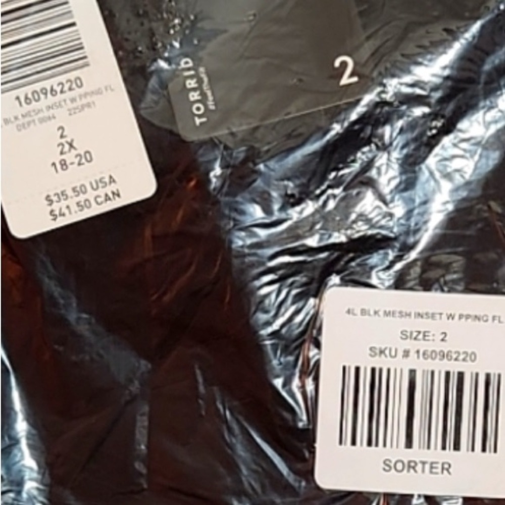 LOWEST🌺 NWT TORRID 2X BLACK SEE THRU MESH PANEL LEGGING PANTS - Picture 11 of 11